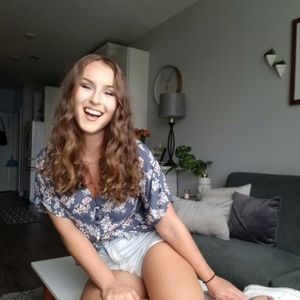 Meet your Posher, Cali